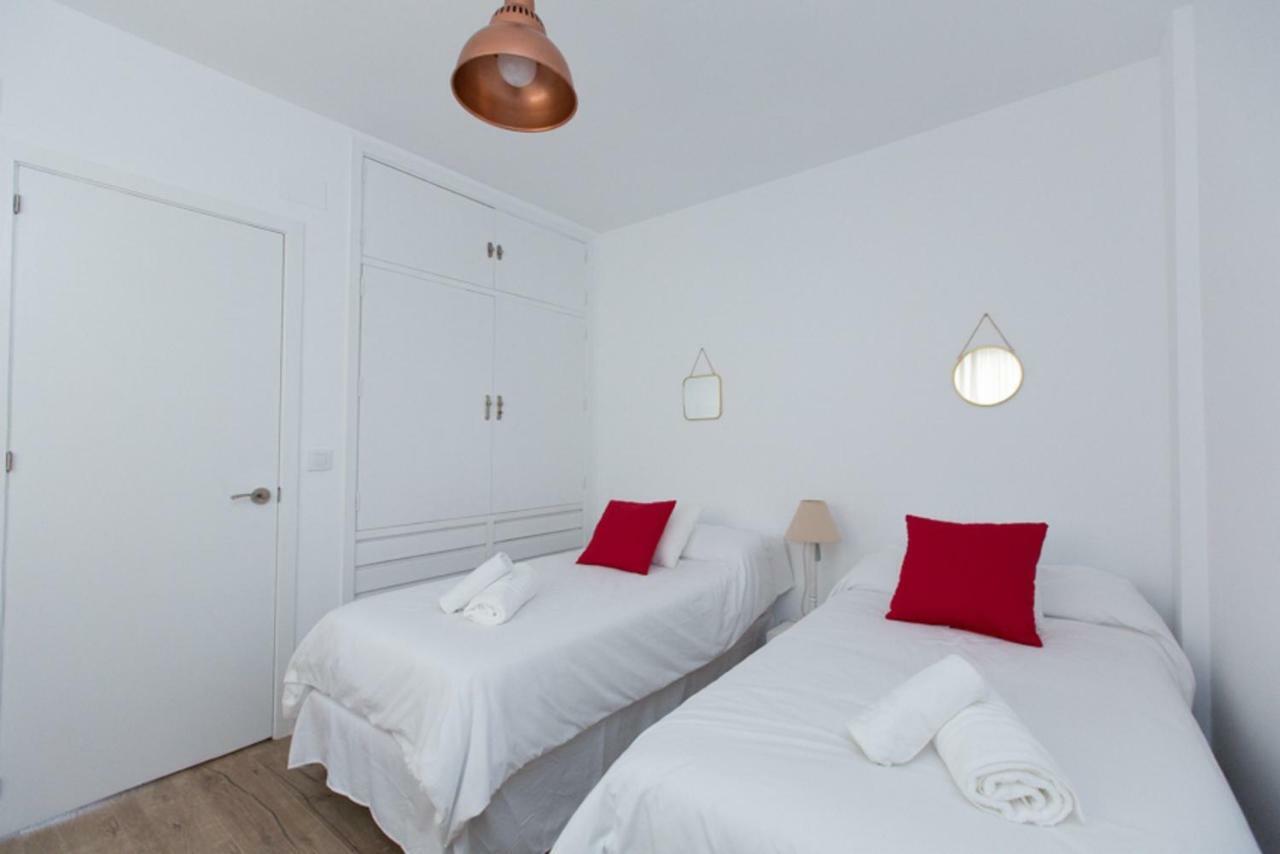 Apartamento Saravia Only Families Cordoba Exterior photo