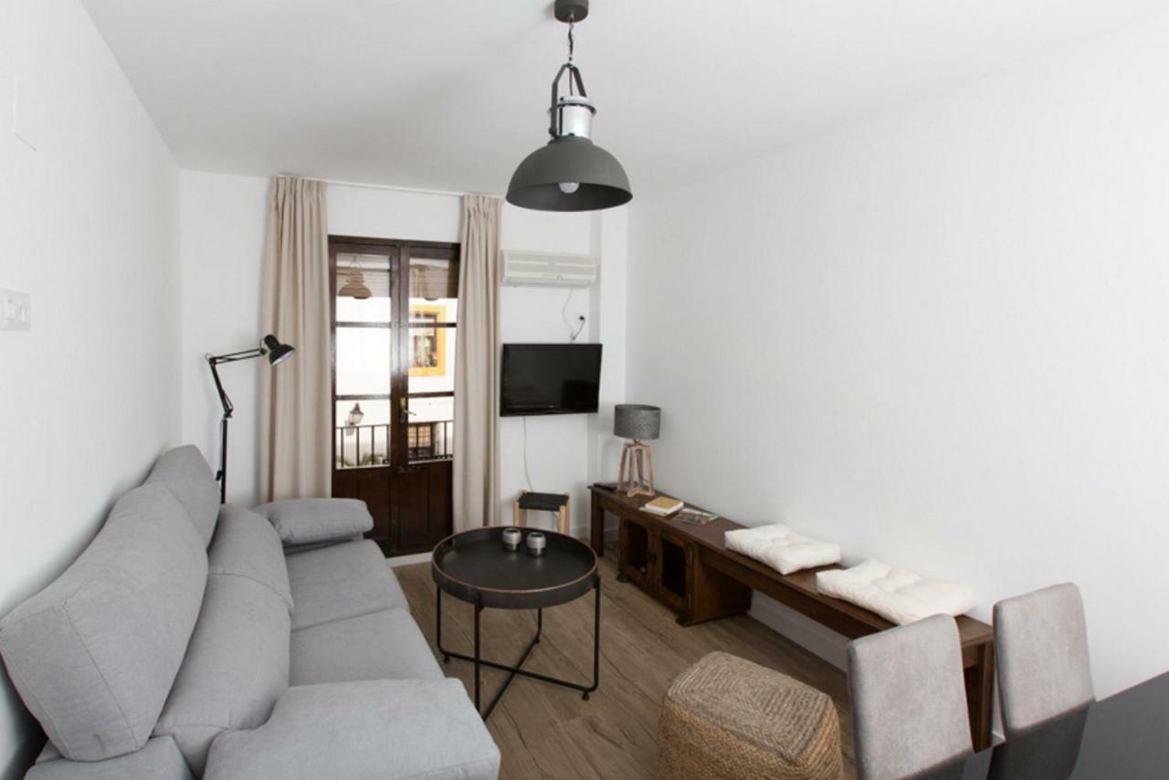 Apartamento Saravia Only Families Cordoba Exterior photo